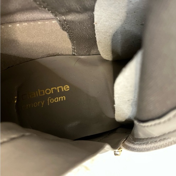 NWT Liz Claiborne Leyla Tan Taupe Over the Knee Boots Wide Chunky 10W - Picture 12 of 13